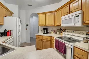 815 Pipers Cay Dr, West Palm Beach, FL 33415 - Photo 6