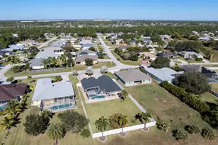 6024 NW Favian Ave, Port Saint Lucie, FL 34986 - Photo 6