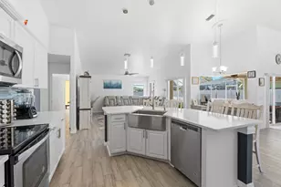 6024 NW Favian Ave, Port Saint Lucie, FL 34986 - Photo 12