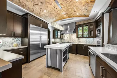 2325 NE 27th Street, Pompano Beach, FL 33064 - Photo 10