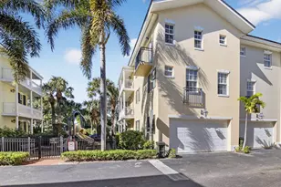 1037 W Heritage Club Cir, Delray Beach, FL 33483 - Photo 28