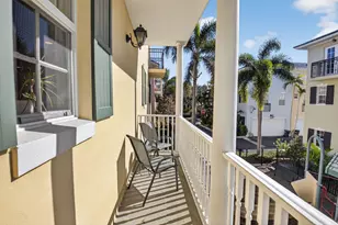 1037 W Heritage Club Cir, Delray Beach, FL 33483 - Photo 14