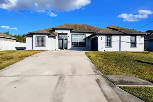 2161 SW Imperial St, Port Saint Lucie, FL 34987 - Photo 2