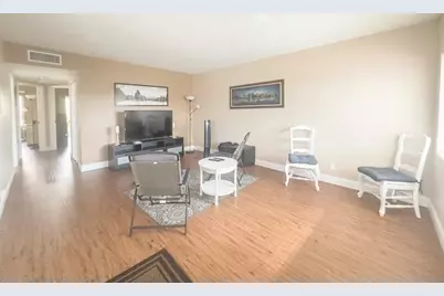 3362 Cynthia Lane #203, Lake Worth Beach, FL 33461 - Photo 10
