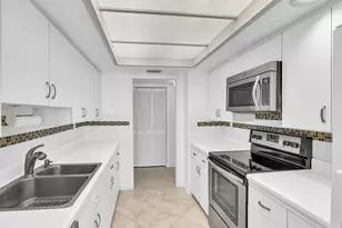 120 SE 5th Ave, Boca Raton, FL 33432 - Photo 12