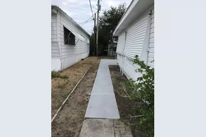 2886 Croton Lane, West Palm Beach, FL 33403 - Photo 24