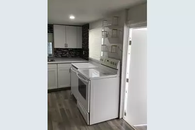 2886 Croton Lane, West Palm Beach, FL 33403 - Photo 8