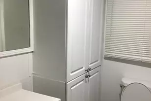 2886 Croton Ln, West Palm Beach, FL 33403 - Photo 10