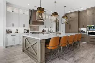 319 Coconut Isle Dr, Fort Lauderdale, FL 33301 - Photo 2