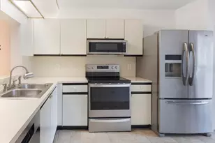 3349 Lucerne Park Dr, Greenacres, FL 33467 - Photo 4