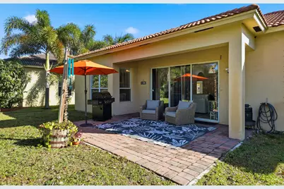 5427 Place Lake Drive, Fort Pierce, FL 34951 - Photo 18