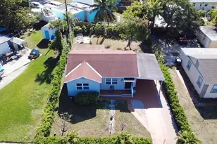 930 43rd St, West Palm Beach, FL 33407 - Photo 30