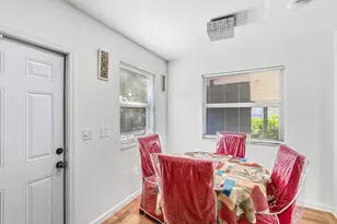 930 43rd St, West Palm Beach, FL 33407 - Photo 10