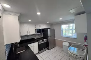 300 NE 26th Ave, Boynton Beach, FL 33435 - Photo 1