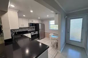 300 NE 26th Ave, Boynton Beach, FL 33435 - Photo 4