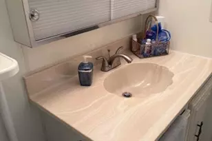 725 Lori Dr, Palm Springs, FL 33461 - Photo 14