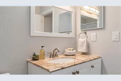 2516 S 19th Street #106, Fort Pierce, FL 34982 - Photo 8