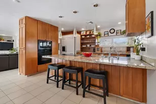 285 Golfview Dr, Tequesta, FL 33469 - Photo 6