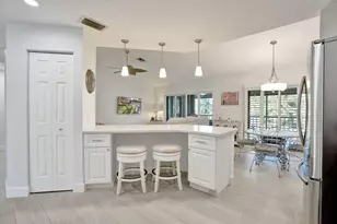 4 Lexington Ln E, Palm Beach Gardens, FL 33418 - Photo 14