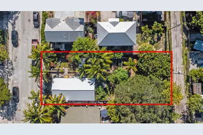 317 N D Street, Lake Worth Beach, FL 33460 - Photo 1