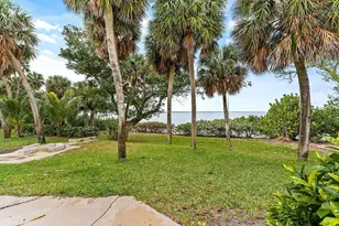 8601 S Ocean Dr, Jensen Beach, FL 34957 - Photo 58