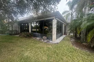 2996 Conifer Dr, Fort Pierce, FL 34951 - Photo 8