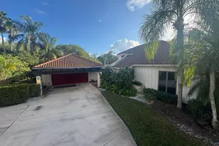 2996 Conifer Dr, Fort Pierce, FL 34951 - Photo 2