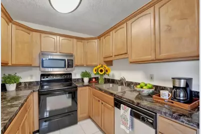 1013 Green Pine Boulevard #G1, West Palm Beach, FL 33409 - Photo 14