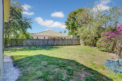 2008 Normandy Circle, West Palm Beach, FL 33409 - Photo 40