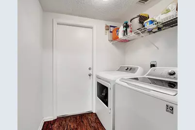 2008 Normandy Circle, West Palm Beach, FL 33409 - Photo 12