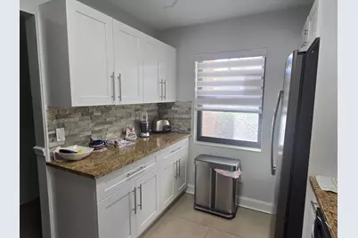 140 Lake Nancy Lane #115, West Palm Beach, FL 33411 - Photo 4