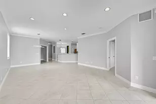 23269 Carolwood Ln, Boca Raton, FL 33428 - Photo 6