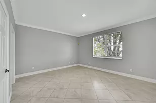 23269 Carolwood Ln, Boca Raton, FL 33428 - Photo 18