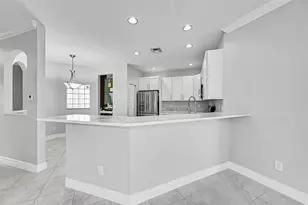 23269 Carolwood Ln, Boca Raton, FL 33428 - Photo 10