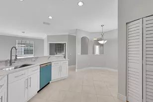 23269 Carolwood Ln, Boca Raton, FL 33428 - Photo 16