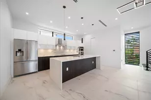 1052 N Victoria Park Rd, Fort Lauderdale, FL 33304 - Photo 18