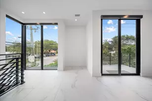 1052 N Victoria Park Rd, Fort Lauderdale, FL 33304 - Photo 10