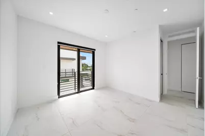 1052 N Victoria Park Road, Fort Lauderdale, FL 33304 - Photo 22
