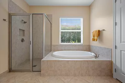 2109 Belcara Court, West Palm Beach, FL 33411 - Photo 16