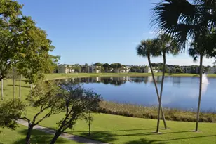 5220 Las Verdes Cir, Delray Beach, FL 33484 - Photo 2