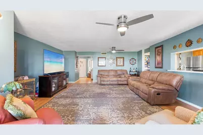 110 Half Moon Circle #C1, Hypoluxo, FL 33462 - Photo 6