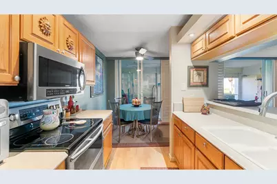 110 Half Moon Circle #C1, Hypoluxo, FL 33462 - Photo 10