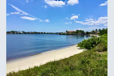 110 Half Moon Circle #C1, Hypoluxo, FL 33462 - Photo 32