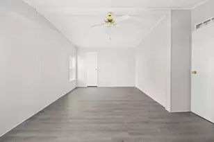 8221 Cinnamon Ln, Port Saint Lucie, FL 34952 - Photo 10