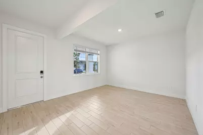 11277 NW Blockbird Drive, Port Saint Lucie, FL 34987 - Photo 14