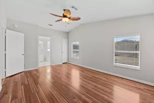 8527 Marlberry Ct, Port Saint Lucie, FL 34952 - Photo 16