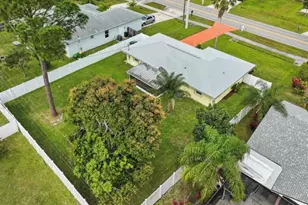 772 SE Thornhill Dr, Port Saint Lucie, FL 34983 - Photo 22