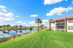 353 Lake Frances Dr, West Palm Beach, FL 33411 - Photo 14