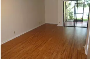 1627 Hawthorne Pl, Wellington, FL 33414 - Photo 4