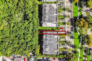 2461 NE 135th St, North Miami, FL 33181 - Photo 30